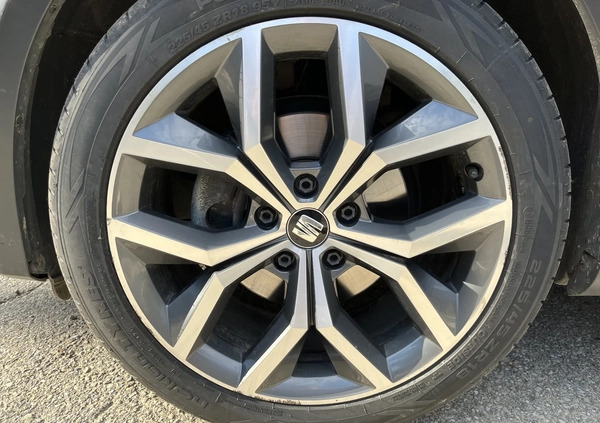 Seat Leon cena 79500 przebieg: 186000, rok produkcji 2019 z Żywiec małe 407